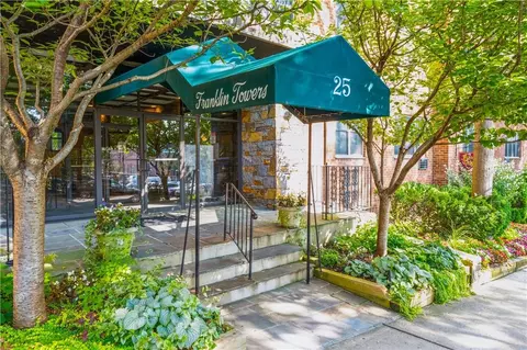 25 Franklin Ave #4.J, White Plains, NY 10601