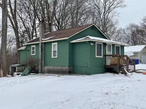 3 Hill Top Ln, Shawangunk, NY 12566