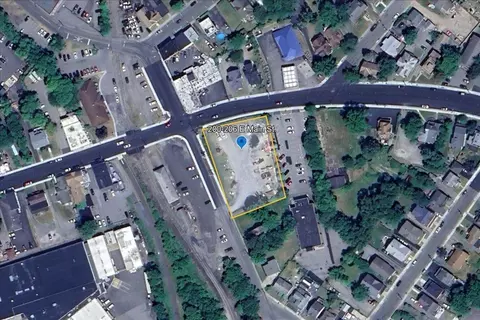 206 E Apt 200 E Main St, Middletown, NY 10940