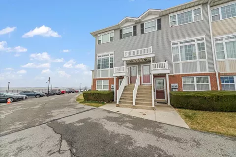 231 Surf Dr #140B, New York, NY 10473