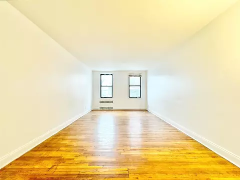 85-14 Broadway #1G, New York, NY 11373