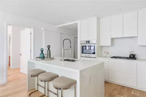 140 Boardwalk #707 B, Long Beach, NY 11561