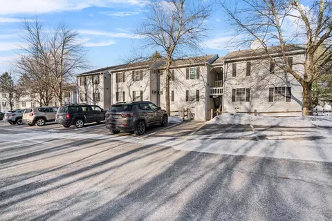 12 Lexington Hl #10, Monroe, NY 10926