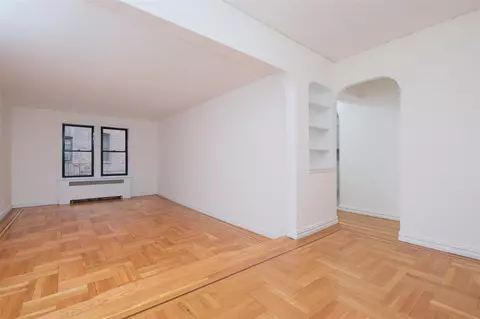 2685 Creston Ave #2-B, New York, NY 10468
