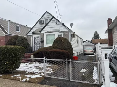 1730 Atherton Ave, Elmont, NY 11003