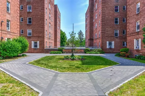 60 Locust Ave #210A, New Rochelle, NY 10801
