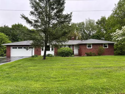 161 High Meadows Rd, Walden, NY 12586
