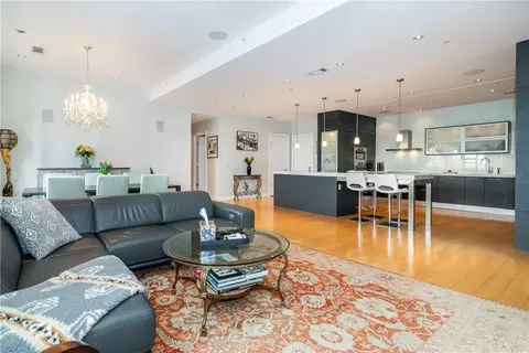 543 Main St #700, New Rochelle, NY 10801