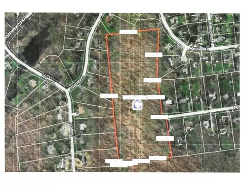 450 Hilltop Rd, Yorktown, NY 10598