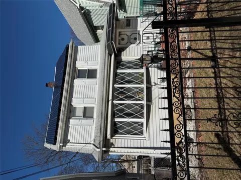 19441 113th Rd, New York, NY 11412
