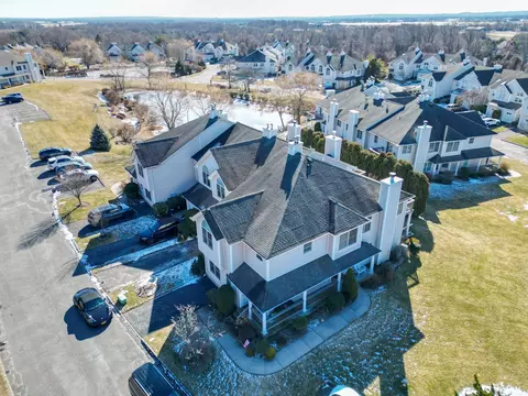 2101 Cedar Path, Riverhead, NY 11901
