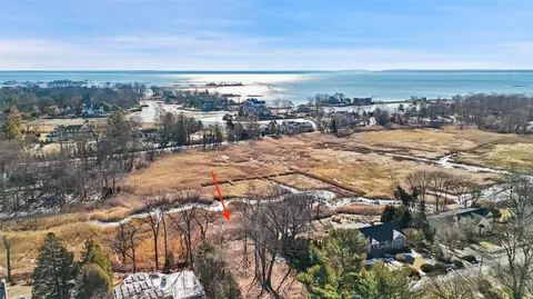 921 Soundview Dr, Rye Town, NY 10543