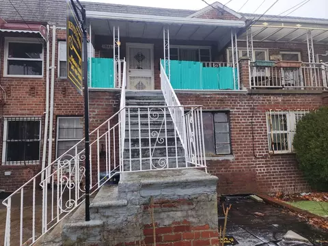 1046 E 102nd St, Brooklyn, NY 11236