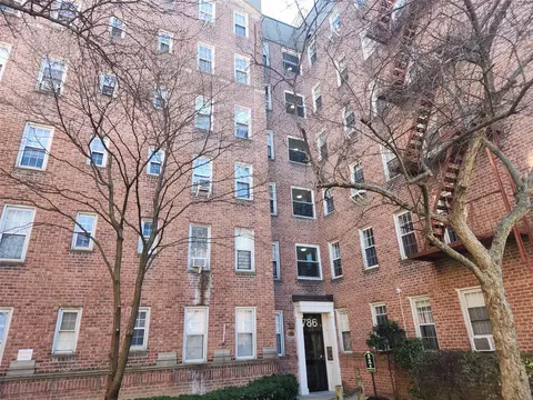 786 Bronx River Rd #B26, Yonkers, NY 10708