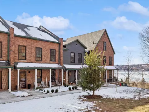 16 River Ridge Ct #16, Beacon, NY 12508