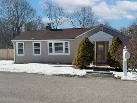 6 Mcgill Rd, Monroe, NY 10950