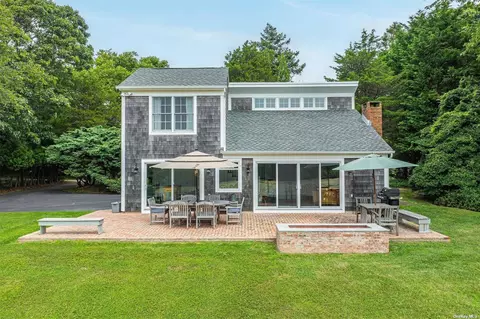 55 Cedar Point West Dr, Southold, NY 11971