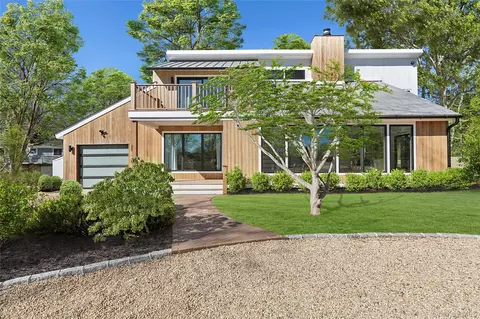 221 Redwood Rd, Sag Harbor, NY 11963