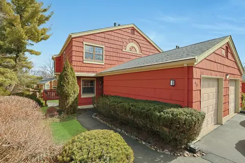 80 Branchwood Ln, Clarkstown, NY 10954