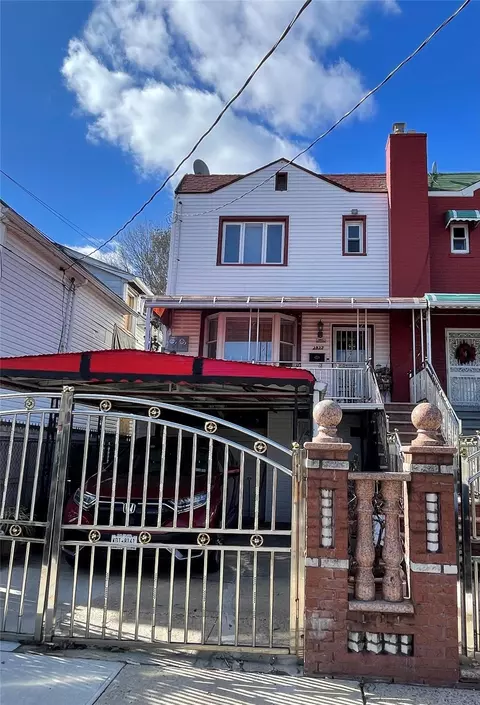 2927 Throop Ave, New York, NY 10469