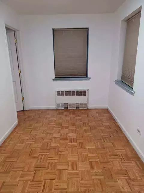 9431 60th Ave #1G, Elmhurst, NY 11373