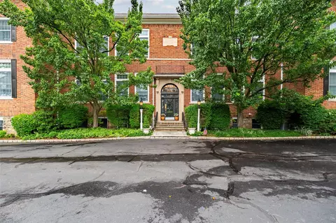 20 Whippoorwill Rd E #2A, North Castle, NY 10504