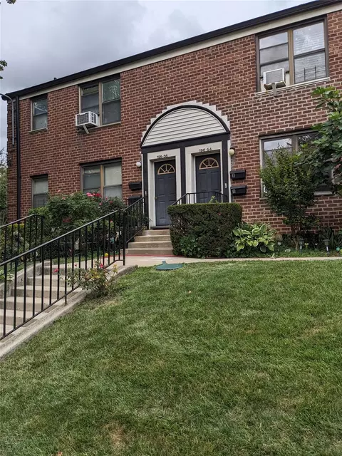 196-54 67 Ave #2, Fresh Meadows, NY 11365