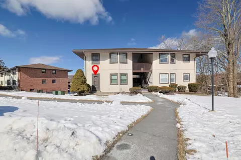 14 Essex Pl # D, Yorktown, NY 10598