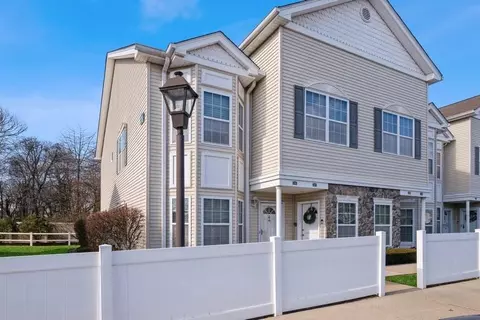 136 Spring Dr, East Meadow, NY 11554