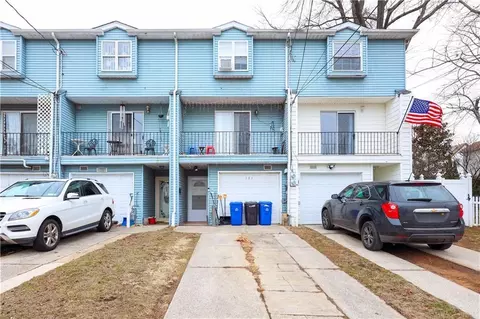 171 Maryland Ave, Staten Island, NY 10305