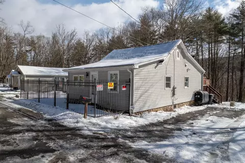 154 Lakeview Dr, Deerpark, NY 12729