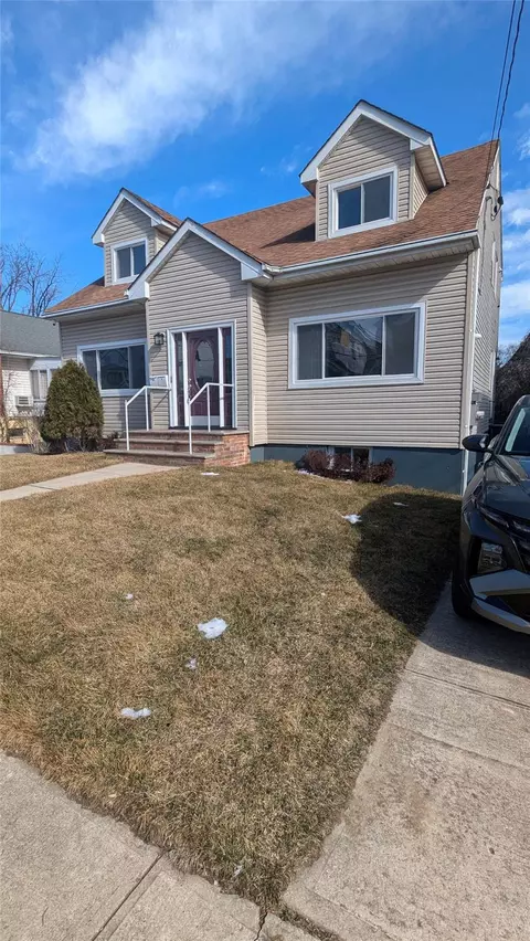 423 Highland Ave, Mount Vernon, NY 10553