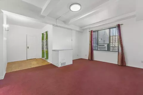 7 Metropolitan Oval #5A, New York, NY 10462