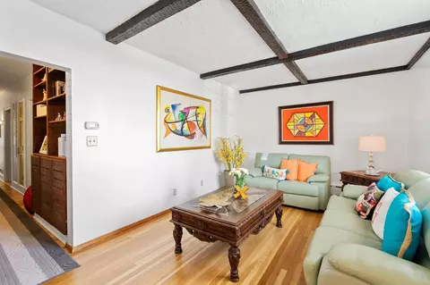 122 Sherwood Ave, Yonkers, NY 10704