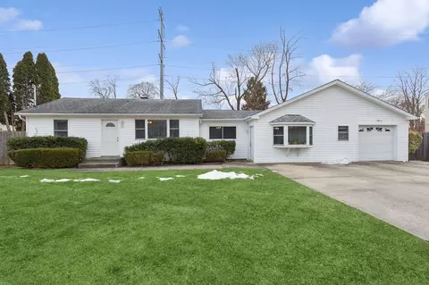 150 King Rd, Rocky Point, NY 11778