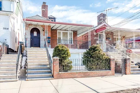 3212 Paulding Ave, New York, NY 10469