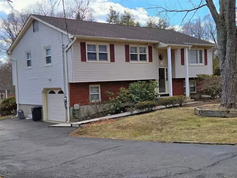 494 Blauvelt Rd, Orangetown, NY 10965