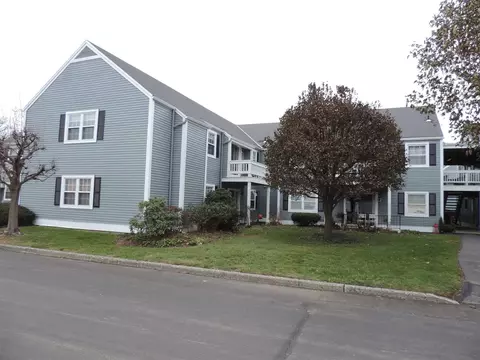 302 Commons Way #A, Fishkill, NY 12524