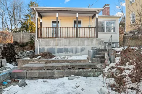 3 Belleview Ave, Ossining, NY 10562