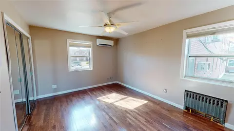 Bedroom - 255-09 75th #LOWER, Glen Oaks, NY 11004 photo 1 of 2