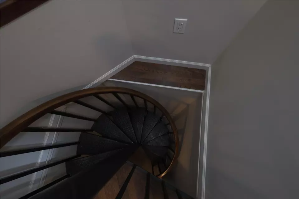 Entry Way - 255-09 75th #LOWER, Glen Oaks, NY 11004 photo 1 of 1