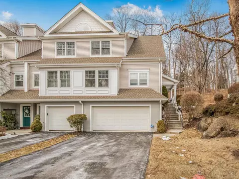 145 Underhill Ln, Peekskill, NY 10566 photo 1