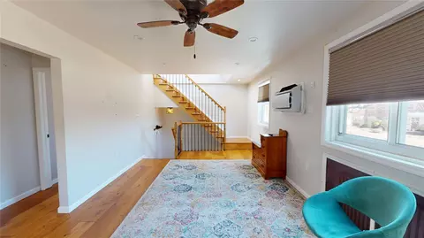 255-09 75th Ave #UPPER, Glen Oaks, NY 11004