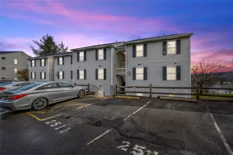23 Lexington Hl #6, Monroe, NY 10926