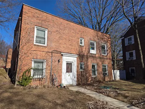 150-46 Village Rd #99GC, New York, NY 11432