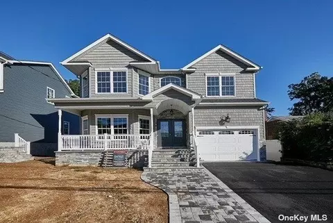 2530 Harrison Ave, Baldwin, NY 11510