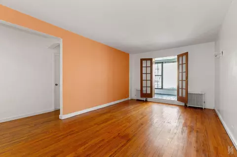 22-20 77th St #B1, East Elmhurst, NY 11370