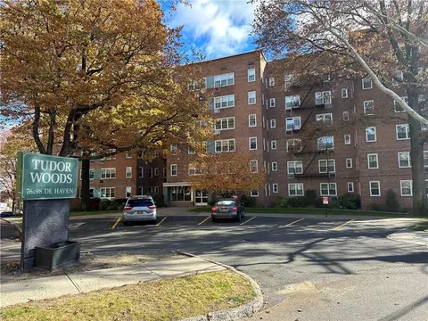 76 Dehaven Dr #5F, Yonkers, NY 10703