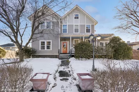 39 Verplanck Ave, Beacon, NY 12508