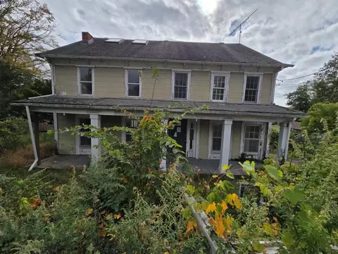 792 Route 284, Minisink, NY 10998